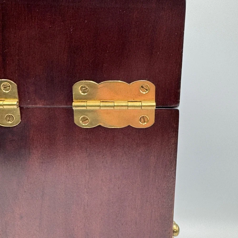 Wildwood Accents Mahogany Wood Slant Top Knife Box Brass Hardware Georgian Style